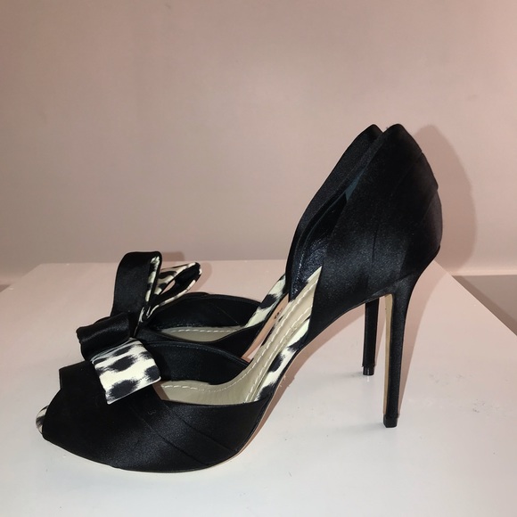 CHRISTIAN DIOR SATIN PEEP TOE SHOES - Picture 3 of 5